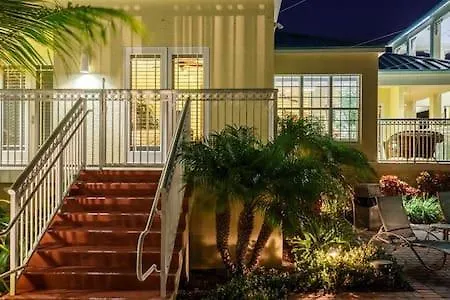 Grand Marina Suite -Waterfront Condo Key West