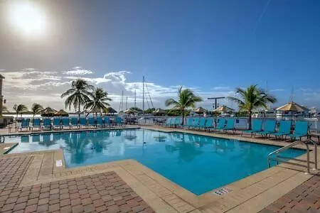Grand Marina Suite -Waterfront Condo Key West