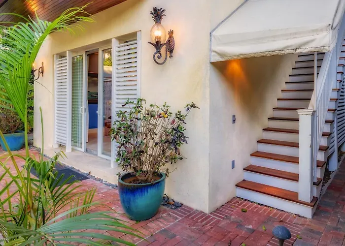 Darling Of Duval By Last Key Realty Key West